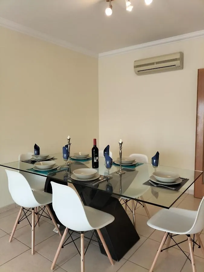 T2 Infante Ac Wifi Garagem 50M Praia Quarteira Apartmán