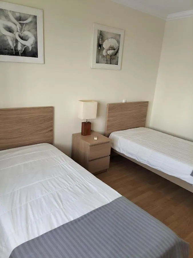 T2 Infante Ac Wifi Garagem 50M Praia Quarteira Apartment